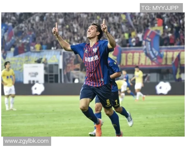 南京足球队以55分领跑世锦赛积分榜展现强劲实力