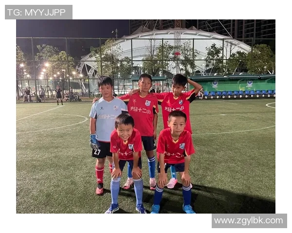 成都足球队在精英赛中的比赛经验与表现深度解析